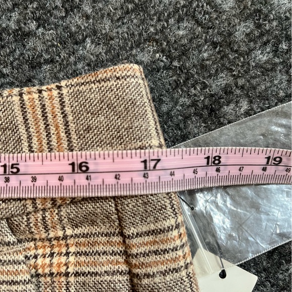 NWT Theory Gellar Chapter Plaid Wool Cropped Trouser, W10, nwt - Picture 10 of 15